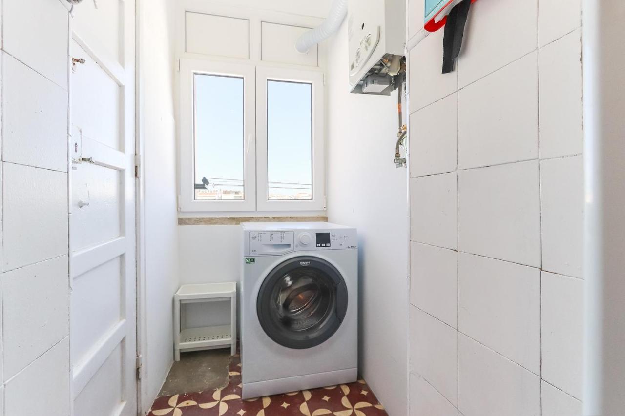 Estrela Panoramic View By Homing Apartment Lisbon Bagian luar foto