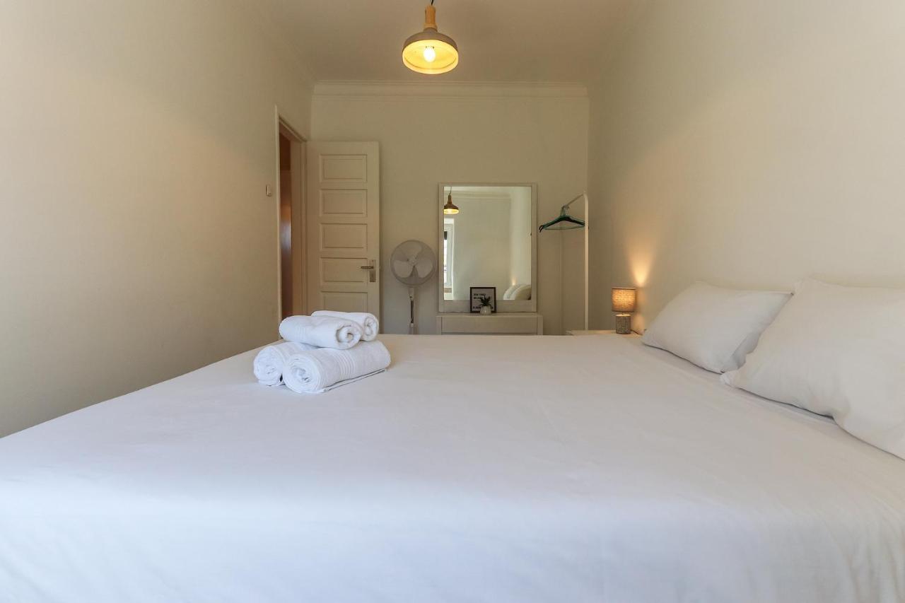 Estrela Panoramic View By Homing Apartment Lisbon Bagian luar foto
