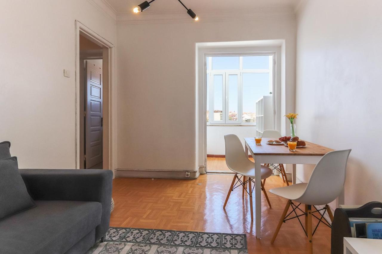 Estrela Panoramic View By Homing Apartment Lisbon Bagian luar foto