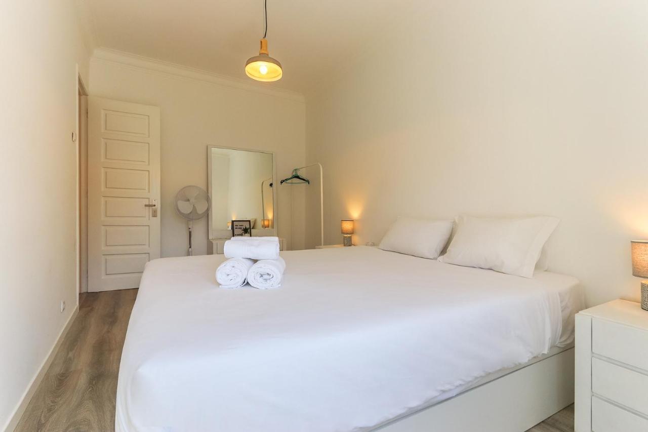 Estrela Panoramic View By Homing Apartment Lisbon Bagian luar foto
